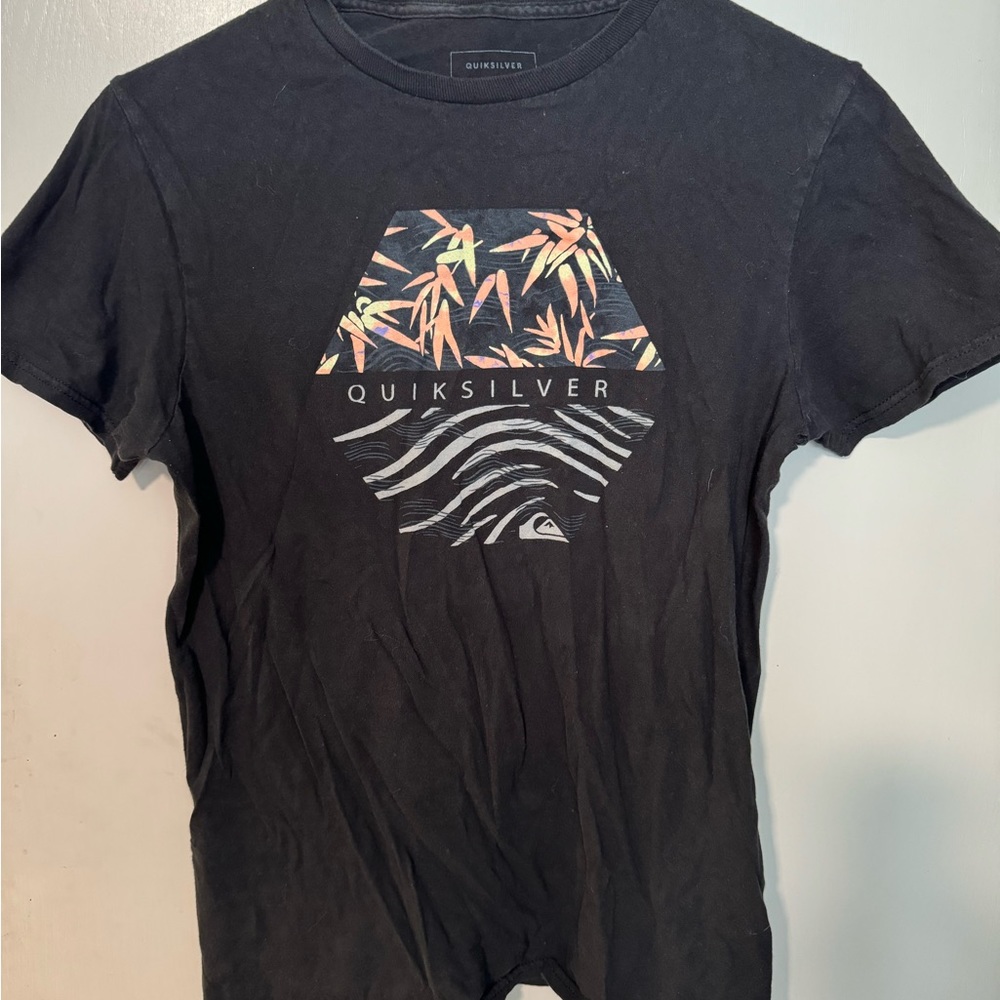 Quicksilver S T shirt